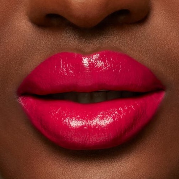 2 MAC Love Me Liquid Lipcolours Hey, Good Looking! - Picture 9 of 10